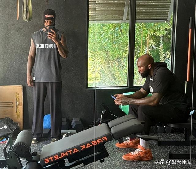 CBA传奇外援琼斯：我保持非常紧密的训练 但目前收到合同并不理想