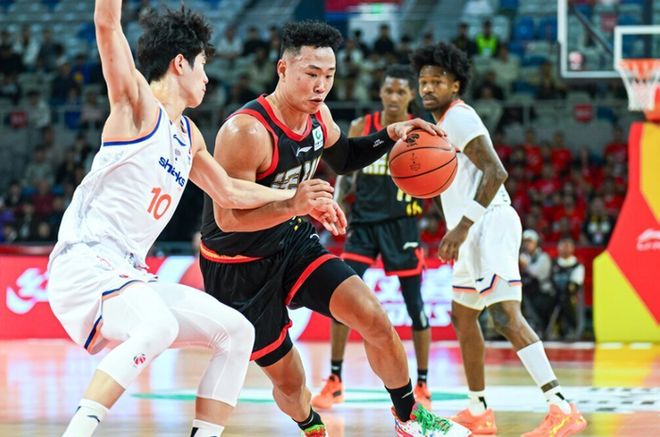 CBA本季最惊艳的4名球员:2人直接打进国家队,1人跃升本土得分王 CBA本季最惊艳的4名球员:2人直接打进国家队,1人跃升本土得分王