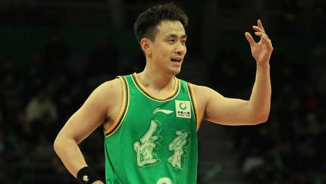 队长9+4+5+3定海神针!莫兰德7+14+5+2手刃旧主,恭喜辽篮豪取4连胜