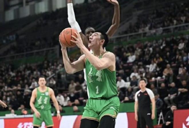 付豪：孩子出生后确实没系统训练，状态不好希望大家给点时间