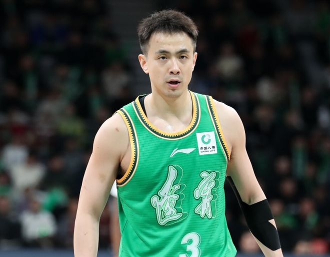 辽宁15分逆转山西豪取4连胜 赵继伟9+4+5+3迪亚洛25+10