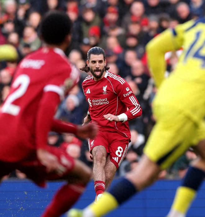 抽象！一场1-1绝平，他们太惨了，英超12轮不胜，领先降级区1分！