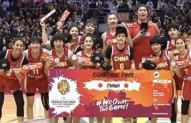 出线了！中国女篮84-74，数据一目了然，不是韩旭，最大功臣是她