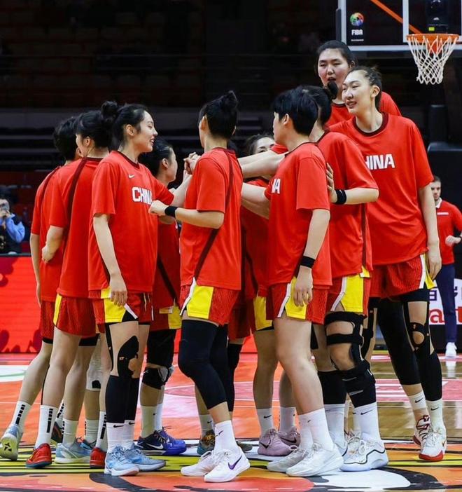 一场10分险胜，中国女篮今夜击败捷克队！王思雨14分，韩旭12分