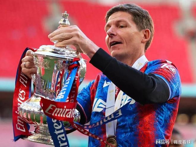 回来了!英超四大豪门合围冠军,曼城和利物浦,必有一队出局 回来了!英超四大豪门合围冠军,曼城和利物浦,必有一队出局