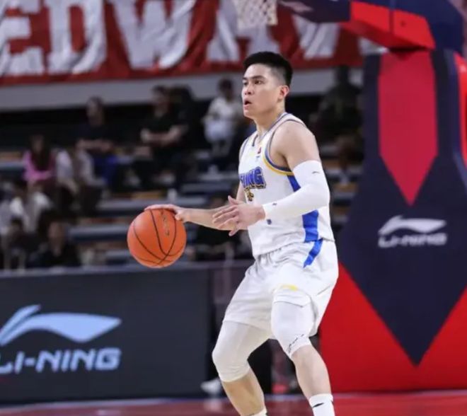 北京103-94战胜广州 球员评价:6人优秀,2人及格,2人低迷 北京103-94战胜广州 球员评价:6人优秀,2人及格,2人低迷