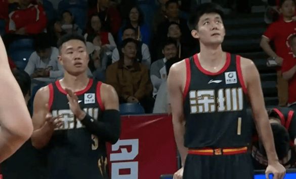 深圳12连胜VS四川37连败！CBA两极分化，多队卡位战火纷飞