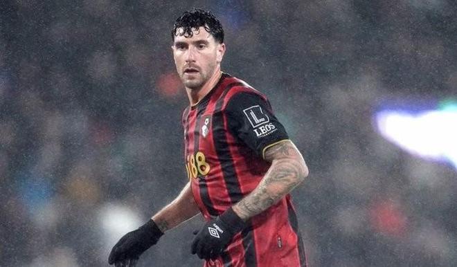 斯基拉:多特、尤文、维拉、热刺正竞相争取免签塞内西 斯基拉:多特、尤文、维拉、热刺正竞相争取免签塞内西