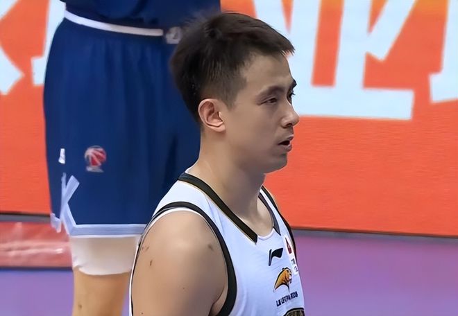 35分钟0分0板0助攻,辽篮揪出最大“脓包”,两大国手也有问题 35分钟0分0板0助攻,辽篮揪出最大“脓包”,两大国手也有问题