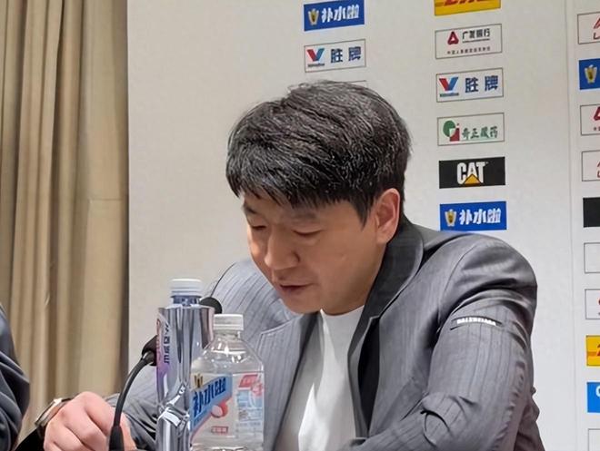 山东男篮为啥输给辽篮!邱彪:实力有差距,这次说出大实话了 山东男篮为啥输给辽篮!邱彪:实力有差距,这次说出大实话了