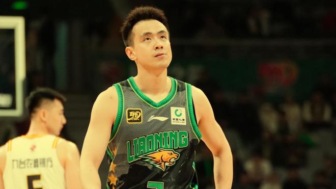 队长轰20+3+6力挽狂澜！双塔41+27功不可没，辽篮赢同曦收获2连胜