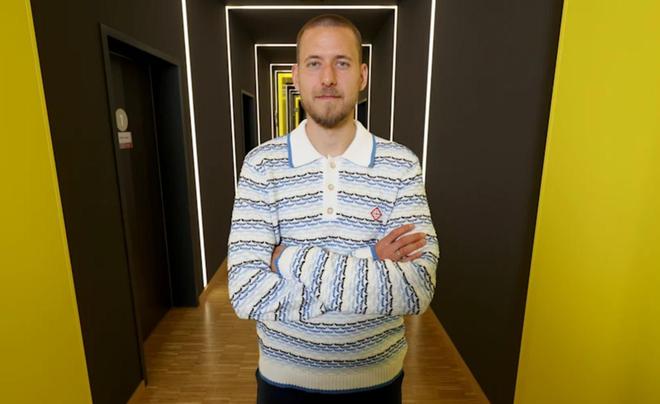 安东：多特的比赛并不乏味；和马竞、英超的转会传闻？不评价