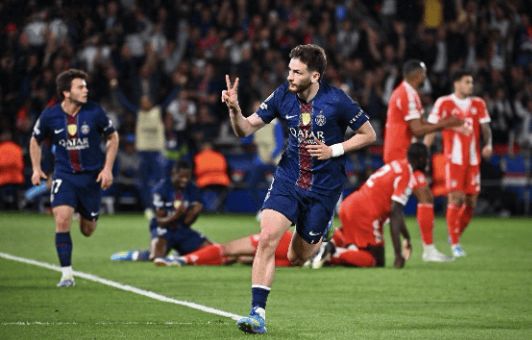 5:4！射门12:9，欧冠巅峰对决，巴黎击败拜仁，占据了晋级先机