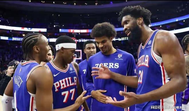 NBA季后赛首轮：凯尔特人123-91狂胜76人