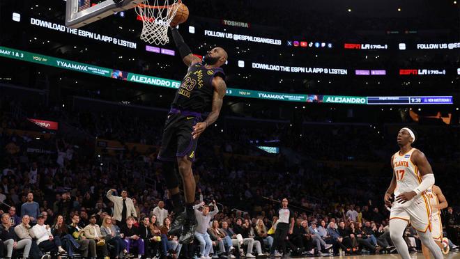 湖人队詹姆斯:高兴,多年来我一直打该死的附加赛,现在可看了 湖人队詹姆斯:高兴,多年来我一直打该死的附加赛,现在可看了