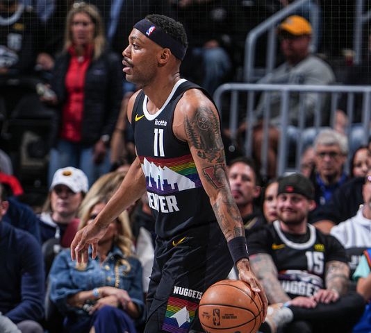 17人缺席！掘金大胜雷霆11连胜创约基奇时代纪录 瓦兰23+17