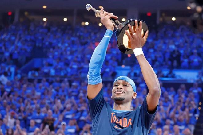 常规赛六大奖项预测！SGA包揽两项，DPOY最无悬念！