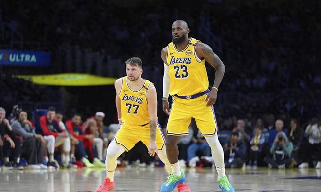 湖人季后赛生死牌:东契奇飞西班牙打针,小里躺平等夏天2.41亿? 湖人季后赛生死牌:东契奇飞西班牙打针,小里躺平等夏天2.41亿?