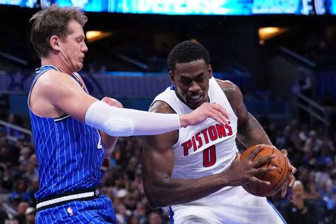 魔术大胜东部第一活塞获3连胜：班凯罗31+5贝恩25分 杜伦18+8