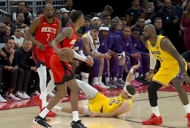 一边倒剧本！湖人必输？数据不说谎：淘汰概率86%！