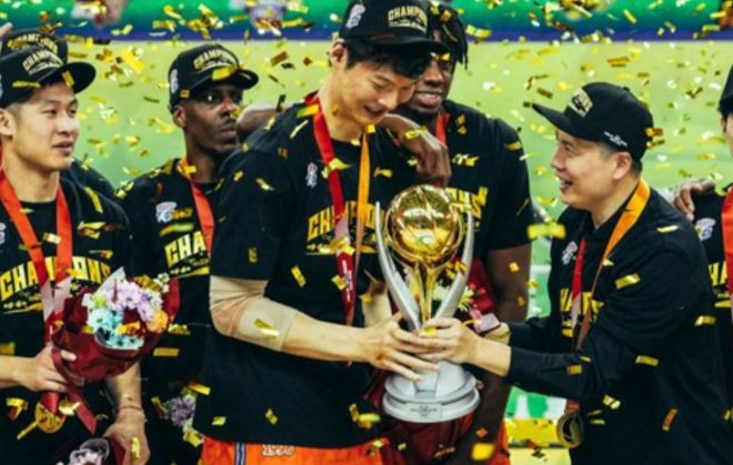 CBA俱乐部杯奖金分配出炉!上海两连冠,洛夫顿MVP,山西第2 CBA俱乐部杯奖金分配出炉!上海两连冠,洛夫顿MVP,山西第2