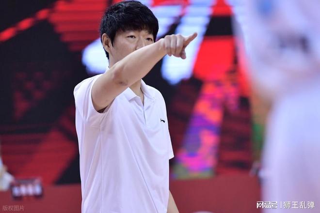 季军到手,邱彪却笑不出来,山东男篮终于等来“敢骂人的教练” 季军到手,邱彪却笑不出来,山东男篮终于等来“敢骂人的教练”