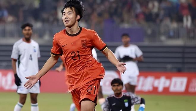 帅惟浩或有望代表成都蓉城踢亚冠收官战，未来将挑大梁，值得期待