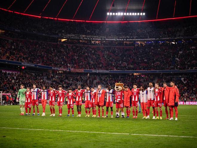 欧冠淘汰赛开始，直接有冷门？巴萨和利物浦没赢？马竞和拜仁大胜