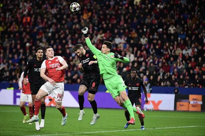 布拉斯维奇谈点球:欧冠淘汰赛这种比赛里我不太理解这种判罚 布拉斯维奇谈点球:欧冠淘汰赛这种比赛里我不太理解这种判罚