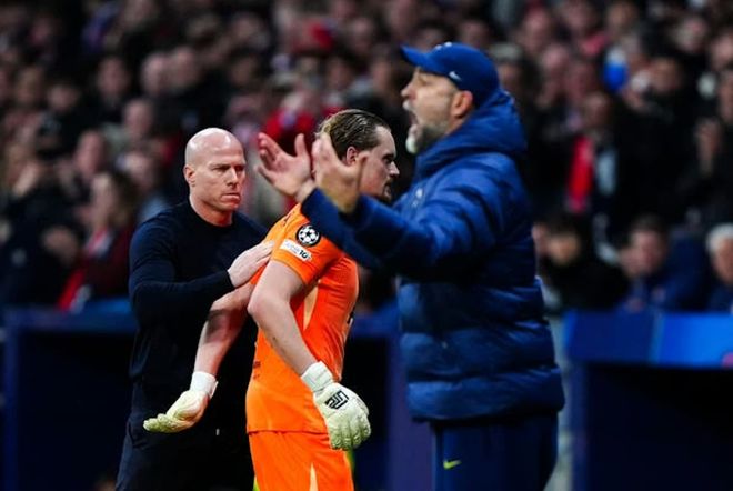 集体炮轰图多尔执教如车祸现场：欧冠闹剧引爆热刺换帅危机