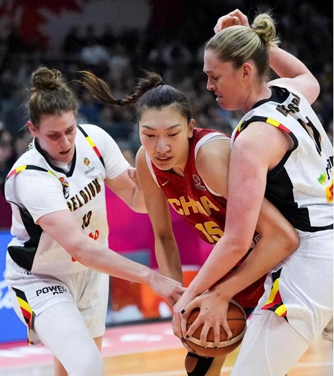 65:80！随着中国女篮惨败后，最新晋级形势出炉，宫鲁鸣有后招