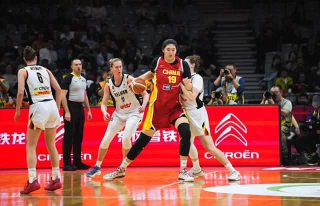 中国女篮15分不敌比利时 全队三分16中3+19失误 中国女篮15分不敌比利时 全队三分16中3+19失误