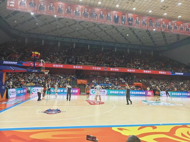 齐鲁德比手记：山东篮球最纯粹的底色