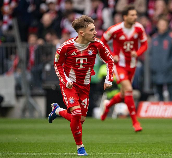 卡尔:我非常期待与皇马的比赛,伯纳乌球场很棒 卡尔:我非常期待与皇马的比赛,伯纳乌球场很棒