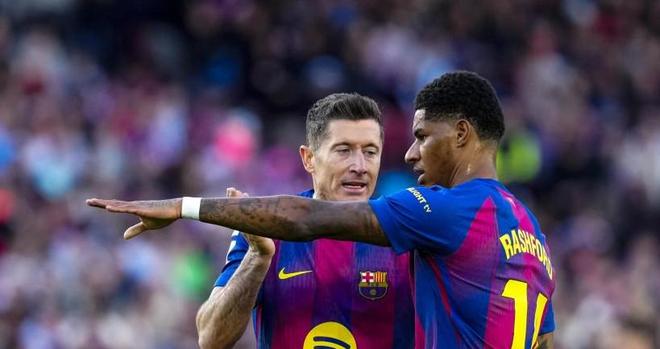 世体：自欧冠淘汰赛以来，莱万、阿劳霍等人已逐渐失去位置