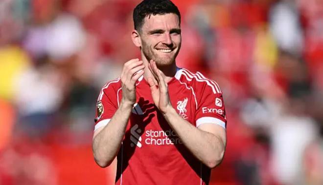 罗伯逊：穆尼奥斯的进球？我觉得他踢球前都没抬头看