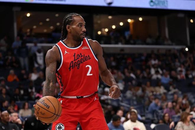 史诗级翻盘！从倒数到历史第1！这真没见过...