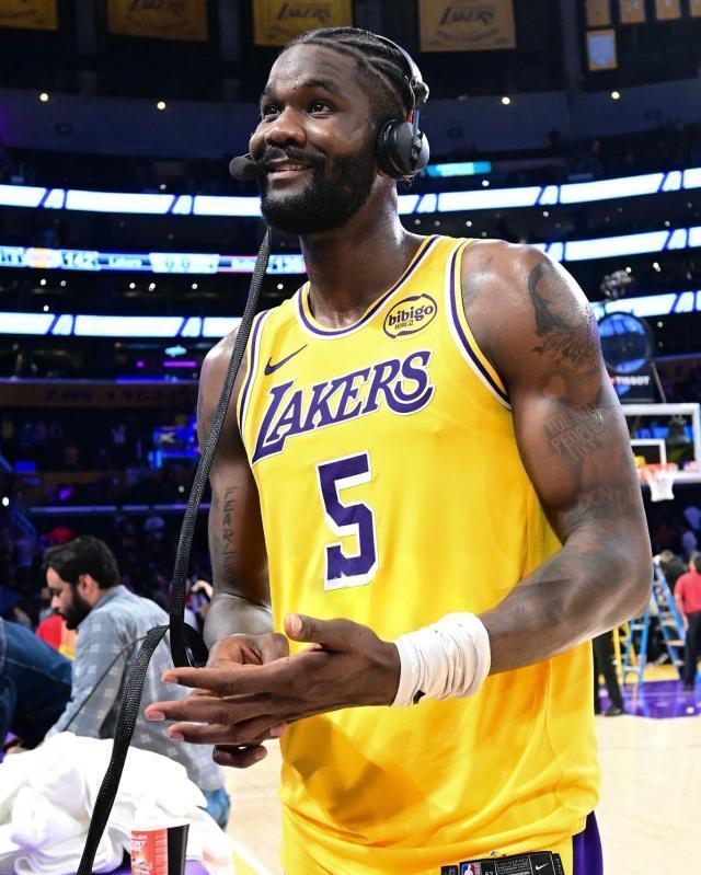 艾顿：我意识到自己不是球星 应该做好脏活累活