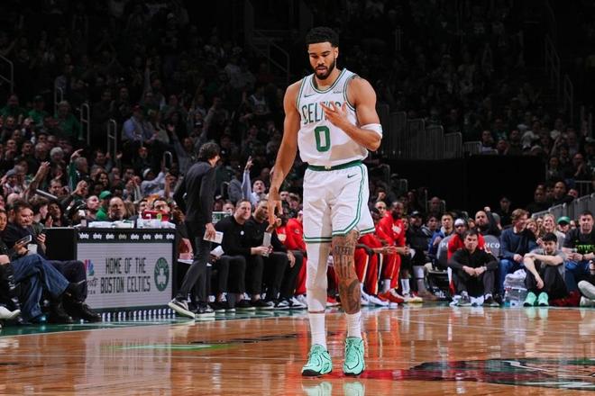 绿军16分逆转3人20+老鹰 塔图姆26+12+5普里查德36+7 绿军16分逆转3人20+老鹰 塔图姆26+12+5普里查德36+7