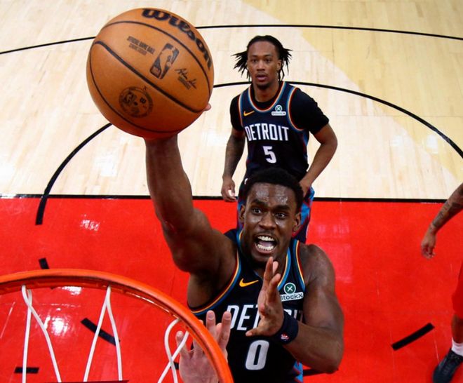 杜伦30+10+7打爆小乔丹,坎宁安缺阵哈里斯准三双,活塞双杀鹈鹕 杜伦30+10+7打爆小乔丹,坎宁安缺阵哈里斯准三双,活塞双杀鹈鹕