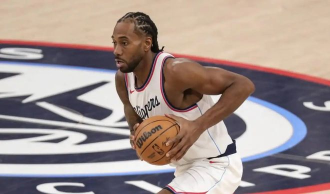 西部3强争4-6，湖人稳第3也高兴不起来，快船归位，马刺雷霆太强