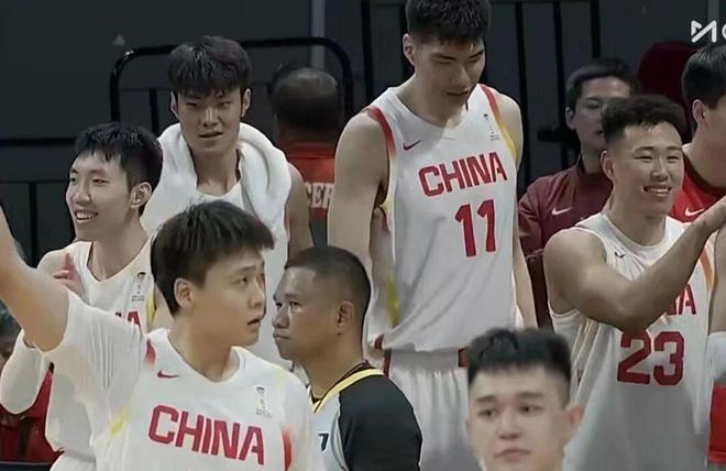 中国男篮逆转台北,李弘权正负值+21,赛后评分出炉,张镇麟4.6分