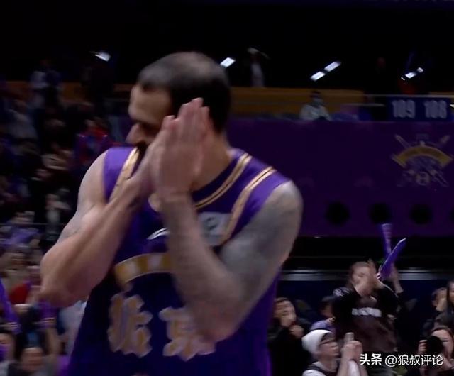 晚安庆祝早了!北控外援里勒谈被反绝杀:这就是篮球 喜悦与悲伤 晚安庆祝早了!北控外援里勒谈被反绝杀:这就是篮球 喜悦与悲伤