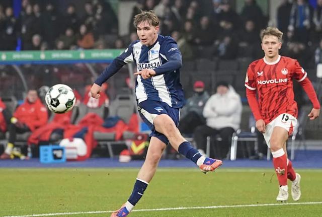 图片报:皇萨塔、曼联、拜仁、药厂、多特等球队关注艾希霍恩