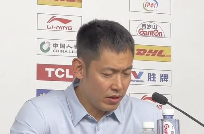 张庆鹏：球员压力过大导致太急躁，后边的比赛大家要挺胸昂头
