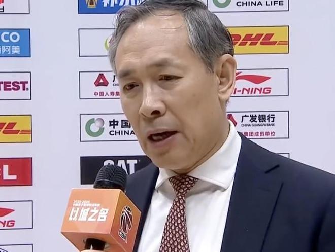 许利民：队员的求胜欲望很强烈，外线手感不好就坚决冲击内线