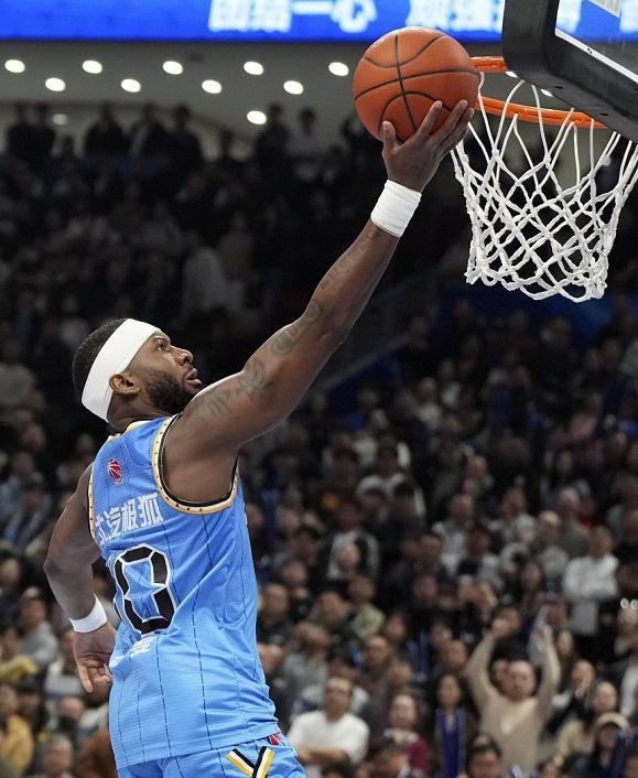 杰曼第三节再度爆发，北汽男篮击败青岛继续冲击前四