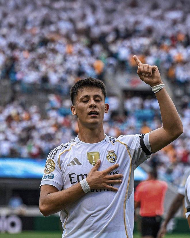 居勒尔欧冠首球：5场造5球的效率悖论