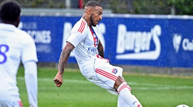 托利索：重回法国队？上次公布名单我有点失望，不想再说这个