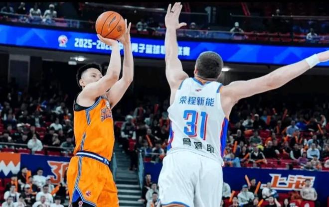 一步一腳印，李弘權3年前獲最快進步球員，今年入選一陣